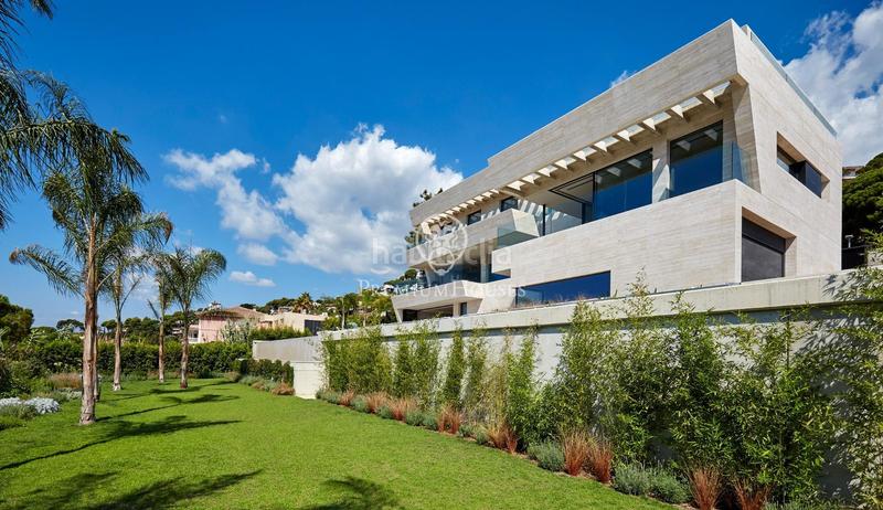 Foto 259d8a2d-dd3b-41b1-8e89-186aa498db56. Rent house with heating parking pool in Roca Grossa Lloret de Mar