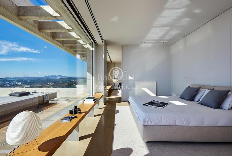 Foto 7a23a083-d36b-406c-91c7-c900cae90b87. Rent house with heating parking pool in Roca Grossa Lloret de Mar