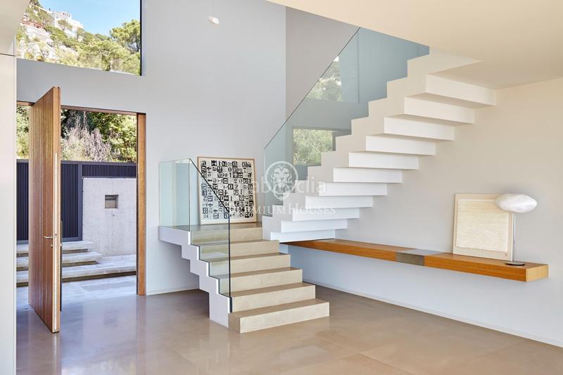 Foto 9fcb4a9f-2e86-4b98-8266-e557929b0592. Rent house with heating parking pool in Roca Grossa Lloret de Mar