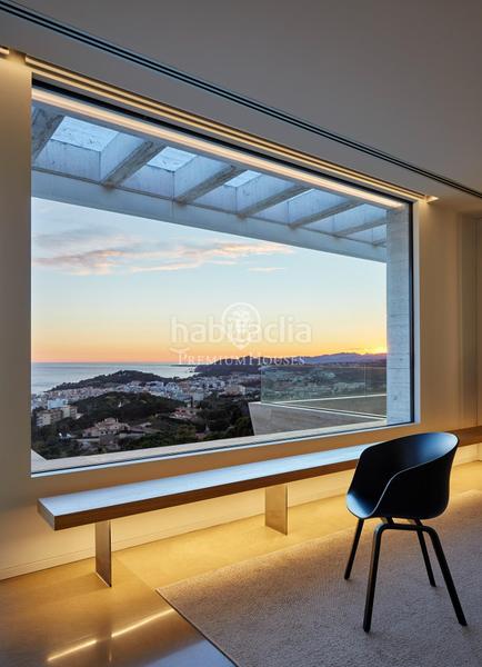 Foto e39bacdd-53b1-4b61-8084-8dcccd3957bd. Rent house with heating parking pool in Roca Grossa Lloret de Mar