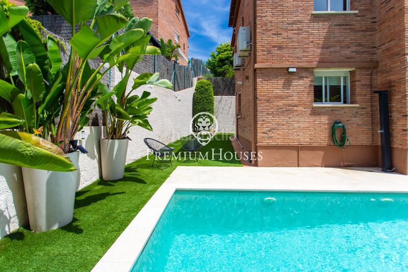 Foto 1fd5fb55-e923-474b-83a0-345d72977db9. Casa amb calefacció aparcament piscina a Califòrnia-Santa Madrona Masnou (El)