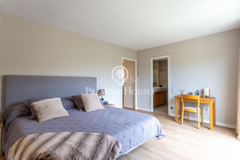 Foto 4a355792-1d85-4fa4-9be1-d8b6a11619f3. Casa amb calefacció aparcament piscina a Califòrnia-Santa Madrona Masnou (El)