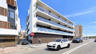 Appartement à Canet de Mar. Promoción de obra nueva en primera línea de mar en venta en cane