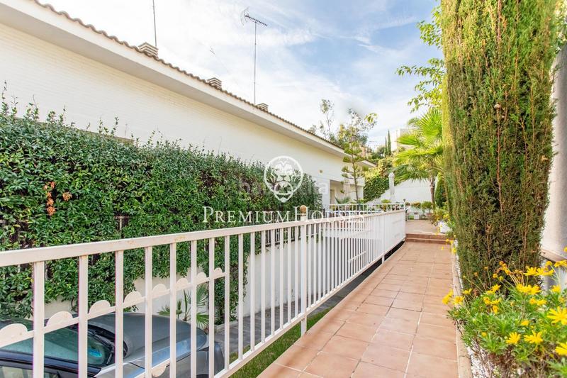 Foto 00d96d15-9798-4c9e-bdbd-670f48afebfb. Casa a schiera con riscaldamento parcheggio in Teià