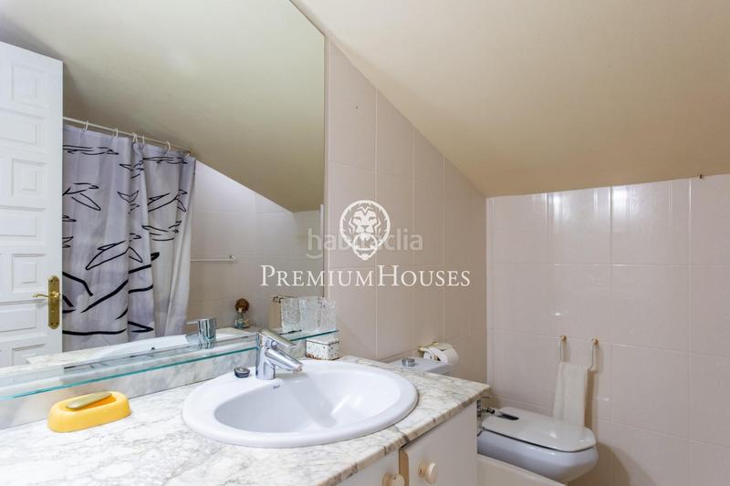 Foto 7431916d-55bd-4a3f-9191-39a91a00dc4c. Casa a schiera con riscaldamento parcheggio in Teià