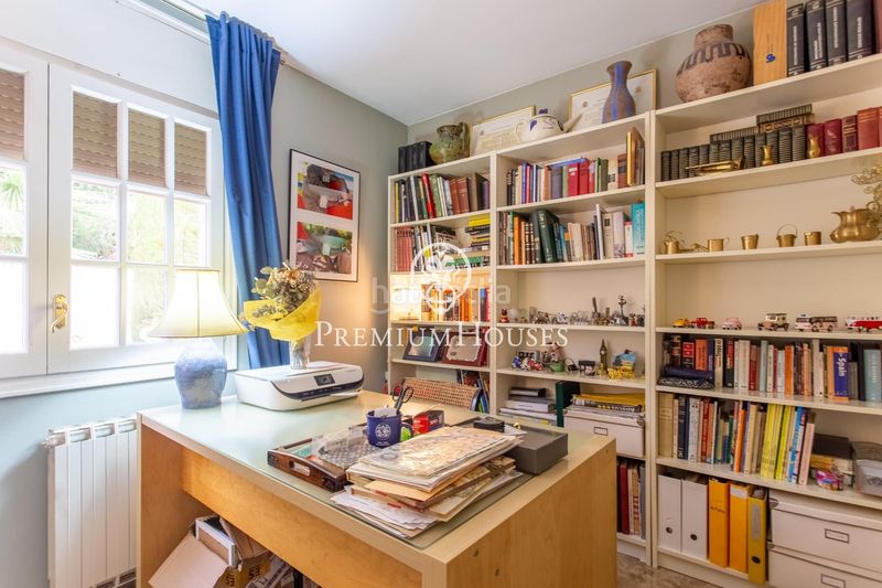 Foto fab93e89-b533-40f0-98c4-5a6f149a87ff. Casa adossada amb aparcament a Teià