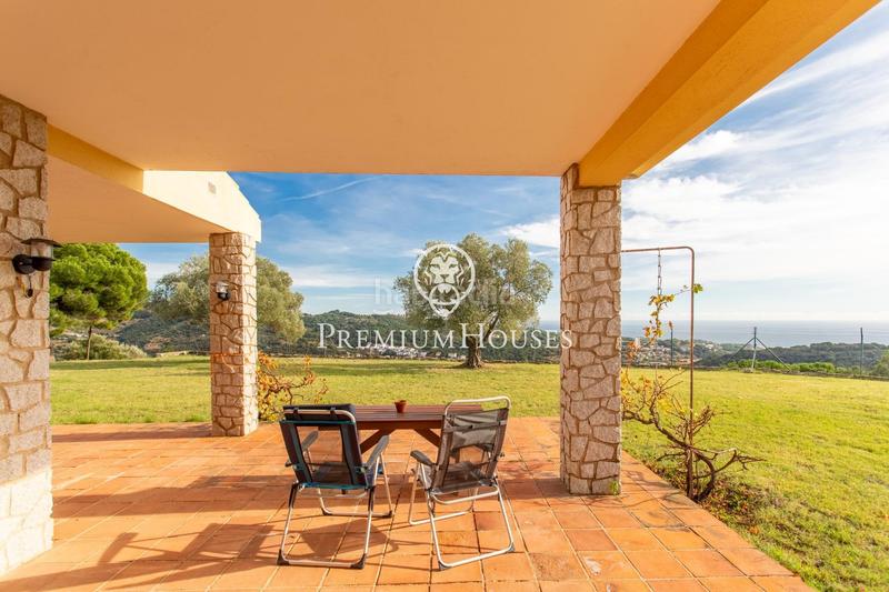 Foto 28923f45-f6cd-4561-85c9-ea79ed2385e7. Casa con parcheggio piscina in Arenys de Munt