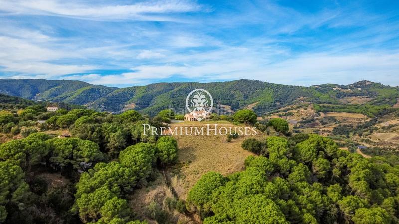 Foto 84e1e006-a504-49d4-9f05-3f3b753e127a. Casa con parcheggio piscina in Arenys de Munt