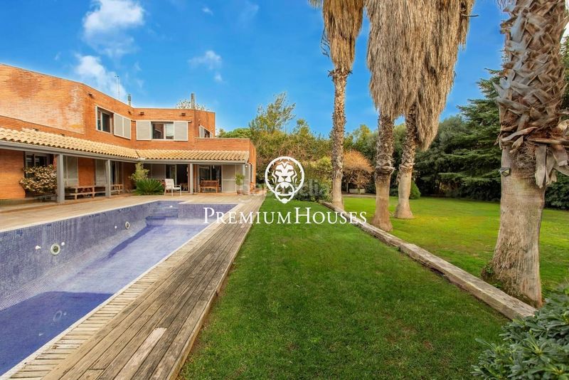 Foto 784e3aed-441b-4372-b769-7a9267ada6b7. Casa amb calefacció aparcament piscina a Cabrera de Mar