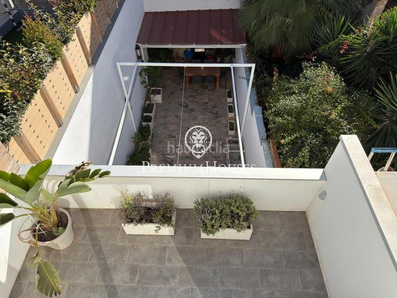 Foto a51d4e1b-c837-4253-8b5a-4e59dbcb9cc4. Haus mit parking in Centre Mataró