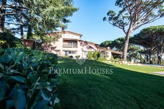 Maison à El Mirador-La Cornisa. Propiedad exclusiva en sant andreu de llavaneres, privacidad, vi