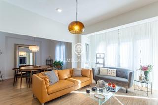 Pis a Eixample Nord. Amplio y moderno piso reformado en el corazón de girona  eixampl