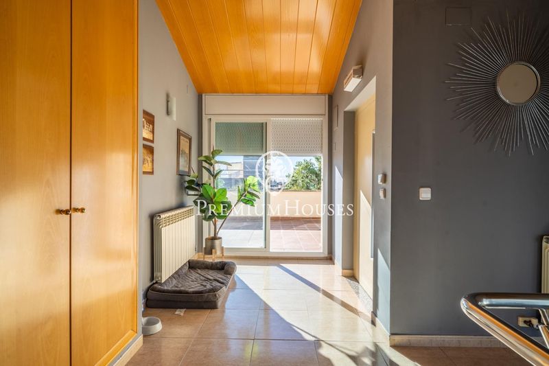 Foto 13700662-d5db-4375-9610-f319b2a9d166. Casa amb calefacció aparcament piscina a Canet de Mar