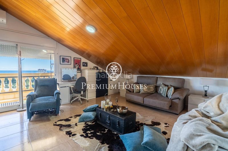 Foto 505a7b5a-fc57-4e76-b344-59d07dacb307. Casa amb calefacció aparcament piscina a Canet de Mar