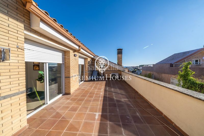 Foto 78f8ba85-67e5-4659-89e2-bdc36e388c32. Casa amb calefacció aparcament piscina a Canet de Mar