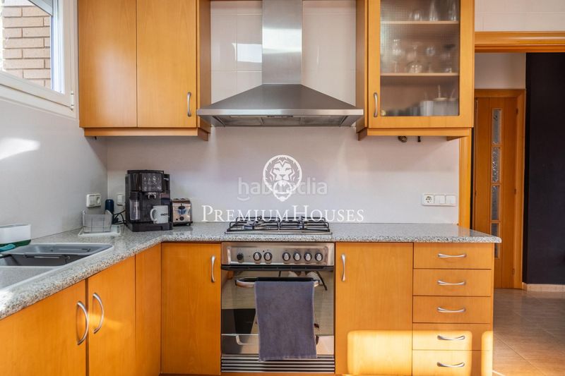 Foto 94f7e486-3b06-4879-8942-281e41cceb2d. Casa amb calefacció aparcament piscina a Canet de Mar