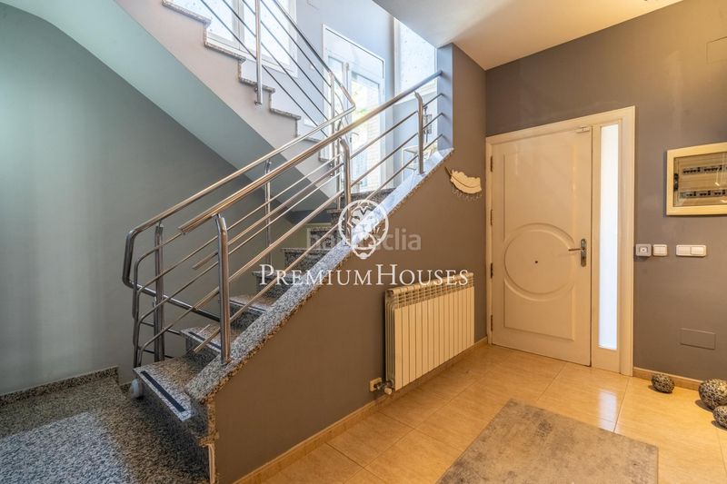 Foto 9811368d-c165-4d11-be59-8a26e19443f7. Casa amb calefacció aparcament piscina a Canet de Mar