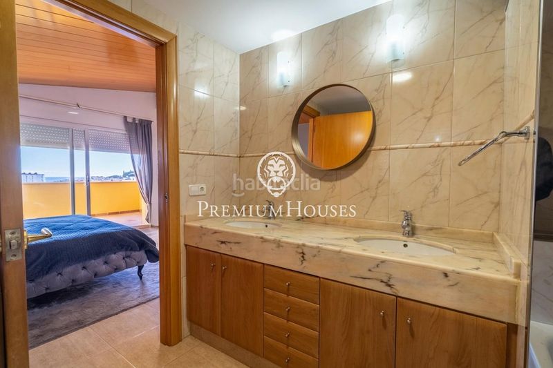 Foto 9ad6b04c-0fe4-4170-bb3c-ca0a11e26c4e. Casa amb calefacció aparcament piscina a Canet de Mar