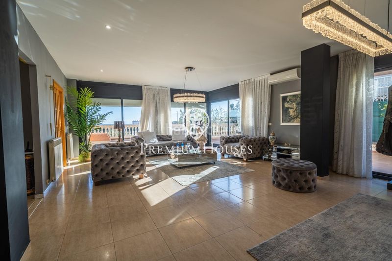 Foto c41a9f80-da6a-4e01-ba59-0207fa5b4152. Casa amb calefacció aparcament piscina a Canet de Mar