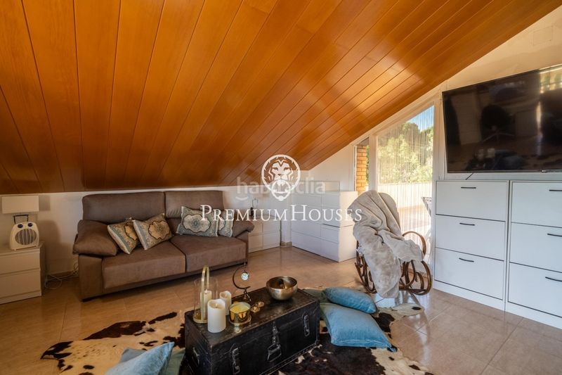 Foto c9bb1842-5c61-44fc-8dec-32dc2277e66a. Casa amb calefacció aparcament piscina a Canet de Mar