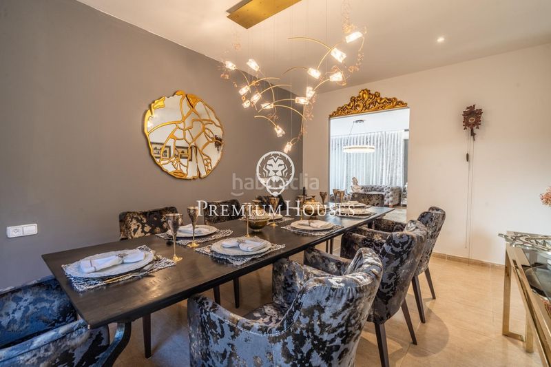 Foto f92e0c54-b64d-43f3-8a0b-141ff3a5df39. Casa amb calefacció aparcament piscina a Canet de Mar