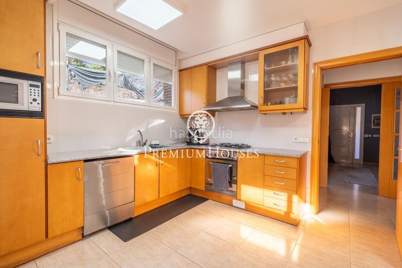 Foto fdaccd6f-40e2-4f9d-8d94-6722169eb9dc. Casa amb calefacció aparcament piscina a Canet de Mar