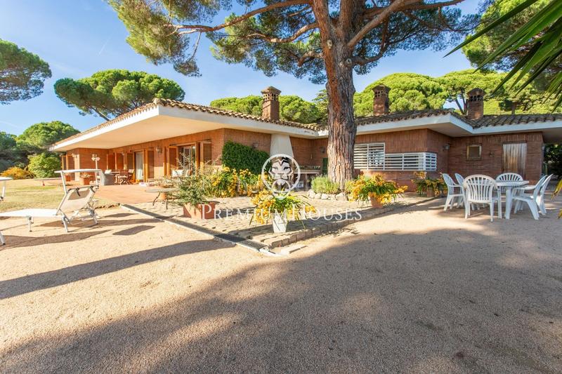 Foto 660dbc34-9f5d-4878-a9b6-cad1893b898d. Casa amb calefacció aparcament piscina a Rocaferrera Sant Andreu de Llavaneres