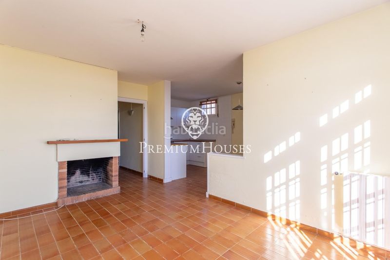 Foto 73dfca41-317b-40b9-9a88-9687ae13f7a7. Casa amb aparcament a Nucli Urbà Argentona