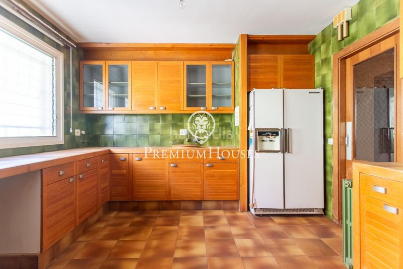 Foto 8aa3092a-f79c-4377-b813-780d3f99779a. Casa amb aparcament a Nucli Urbà Argentona