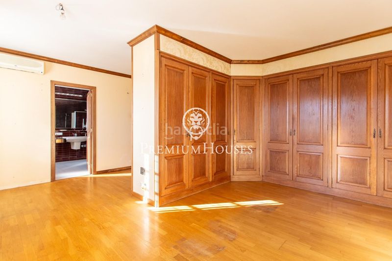 Foto c4f7b9ef-e88f-44fc-9721-5091cdbaf0e0. Casa amb aparcament a Nucli Urbà Argentona