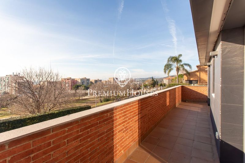 Foto 3cceb9fe-15c8-43ce-92a3-346cdcf3b91d. Casa amb piscina a Teià