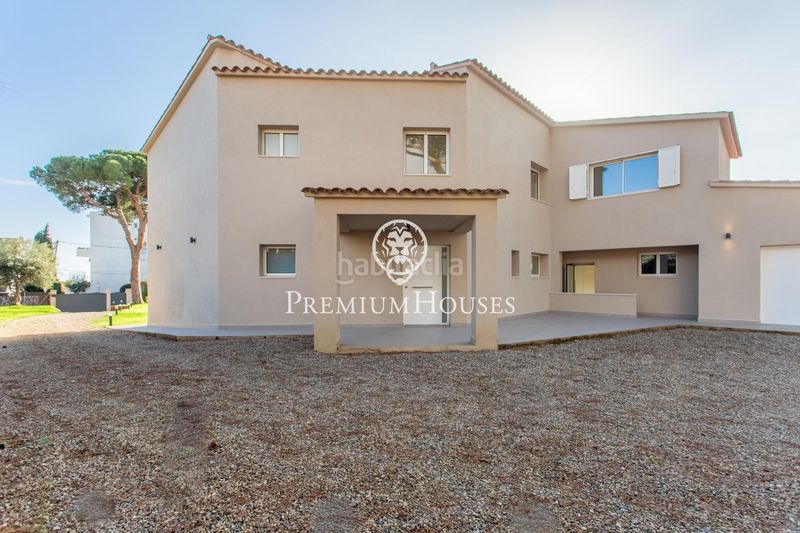 Foto 0beafd96-e187-411e-b4e9-a6816d940a10. Casa amb calefacció aparcament piscina a Can Sans Sant Andreu de Llavaneres