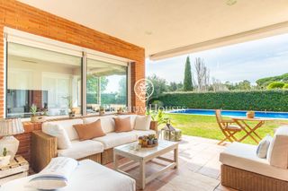 House in Santa Maria Balís - Can Riera - Can Jordi. Casa en venta en una sola planta en sant vicenç de montalt  supe