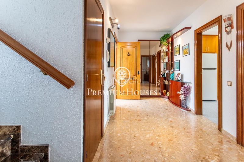 Foto 4161584a-8b36-49ae-bf90-932015a31e70. Casa amb calefacció aparcament a Mas Ram Badalona