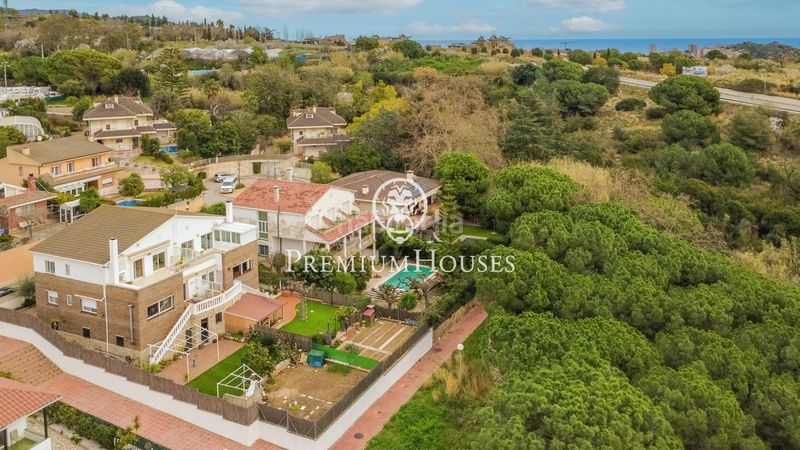 Foto a51abec7-aa62-44c7-a832-e9463c7e8226. Casa amb calefacció aparcament a Mas Ram Badalona