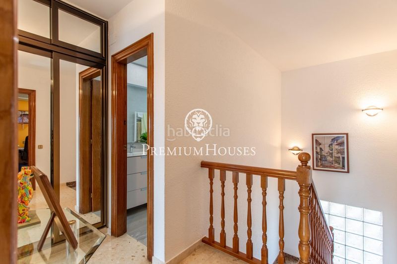 Foto c8e4933a-b2a1-494b-8abc-747b7592ede0. Casa amb calefacció aparcament a Mas Ram Badalona