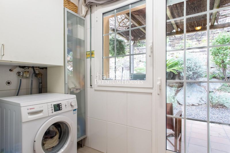 Foto ca96b66a-e85f-4155-9cf6-7022a7f49a87. Casa amb calefacció aparcament piscina a Teià