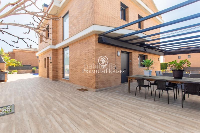 Foto 442a164d-9d82-4478-b699-5d6836cb54ab. Casa amb calefacció aparcament piscina a Cabrera de Mar