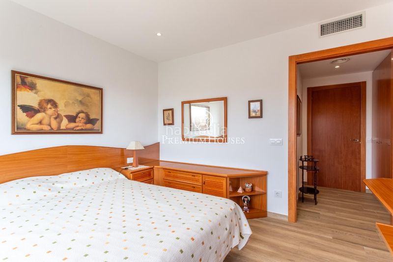 Foto 5d0bc7af-7dd9-499a-83a3-ebc10381d0da. Casa amb calefacció aparcament piscina a Cabrera de Mar
