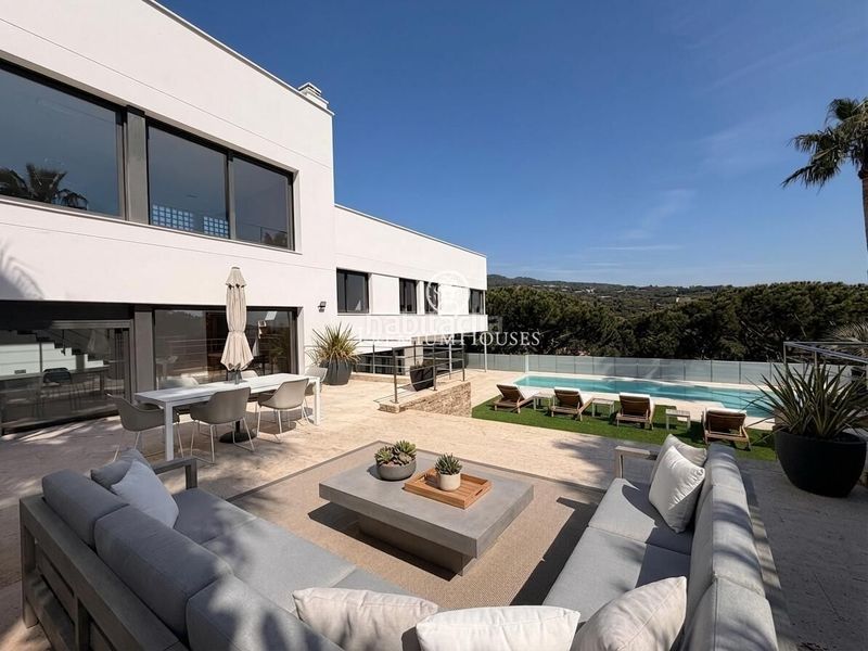 Foto 019f1215-c19a-41fa-907b-a99cfdcc4739. Casa amb calefacció aparcament piscina a Rocaferrera Sant Andreu de Llavaneres
