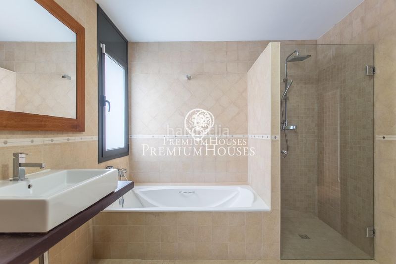 Foto 03954aa4-4b79-4df4-9ba0-27ce82755d3a. Casa amb calefacció aparcament piscina a Rocaferrera Sant Andreu de Llavaneres