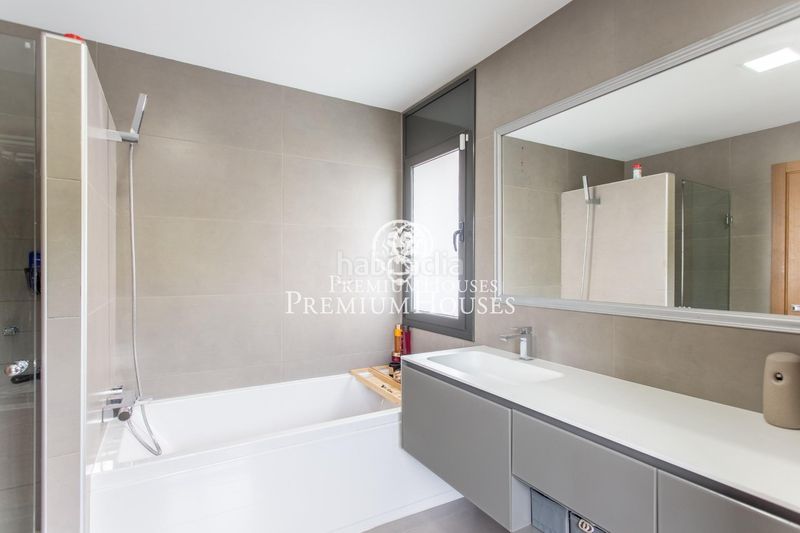 Foto ad451bd9-f577-4687-9137-b41ce199f94a. Casa amb calefacció aparcament piscina a Rocaferrera Sant Andreu de Llavaneres