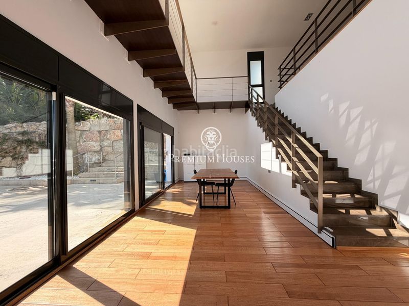 Foto d9c7f2de-8f2f-4ff4-beb9-efebe1ef1ee4. Casa amb calefacció aparcament piscina a Rocaferrera Sant Andreu de Llavaneres