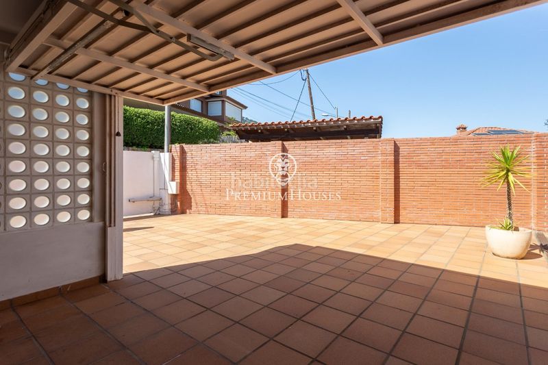 Foto 1e415bb3-5480-4ac3-a275-8a8f210613ab. Casa amb calefacció aparcament piscina a Nucli Urbà Argentona