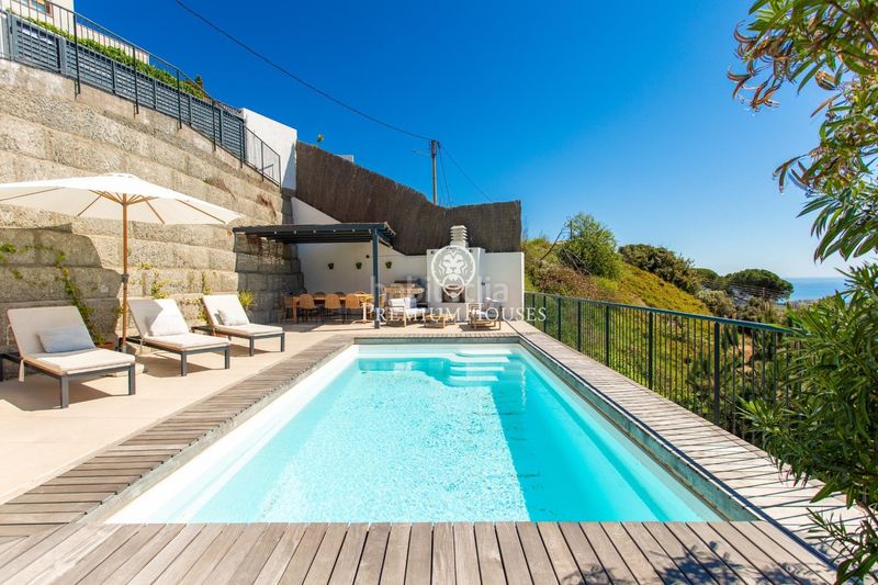 Foto 54484dcf-b2d5-4260-b22d-507166e66a09. Casa amb calefacció aparcament piscina a Sant Cebrià de Vallalta