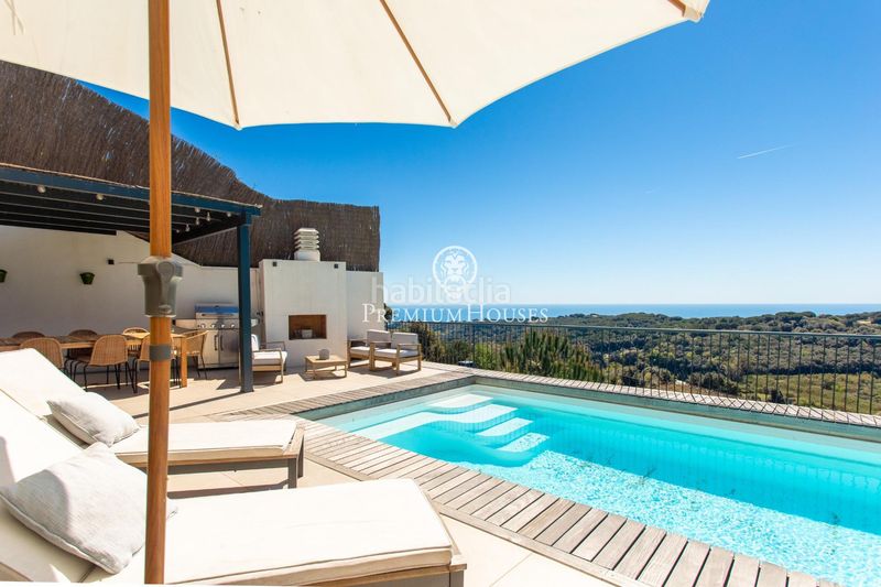 Foto 5542c2e9-b226-4656-97dd-92428ade8b1c. Casa amb calefacció aparcament piscina a Sant Cebrià de Vallalta