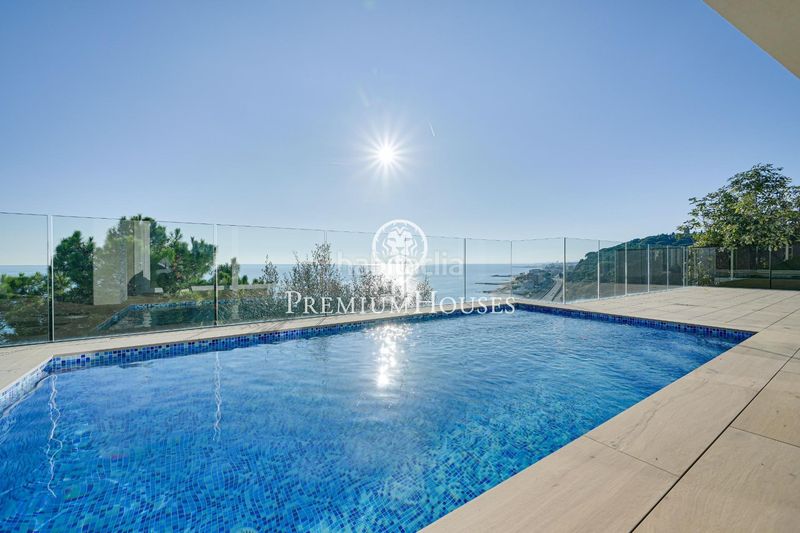 Foto 6dbe8aba-542e-4949-90b2-d99f63fb6e9a. Casa amb aparcament piscina a Victoria-Les Vil·les-Canyadell Arenys de Mar