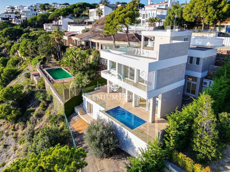 Foto e643e65d-3ee5-491b-ae81-87f2103b64ac. Casa amb aparcament piscina a Victoria-Les Vil·les-Canyadell Arenys de Mar