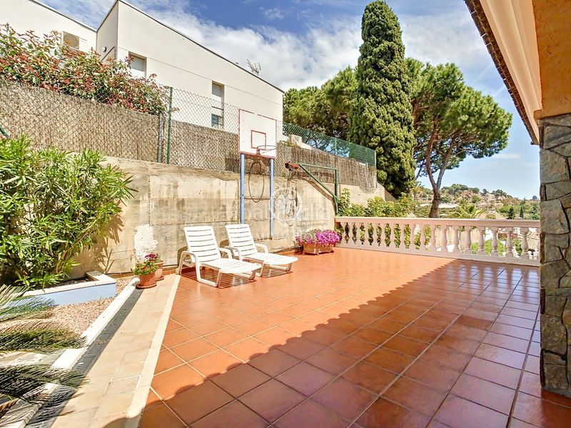 Foto 9d04e0cb-2994-4a6a-ba4f-2dd3d6303a2d. Casa amb calefacció aparcament a Mas Ram Badalona