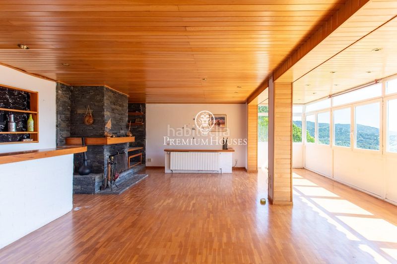 Foto 16c6f025-2896-4e8c-bfab-b8c85c1afd3e. Casa  con vistas espectaculares en venta en Alella